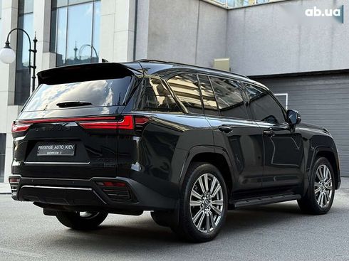 Lexus LX 2022 - фото 27