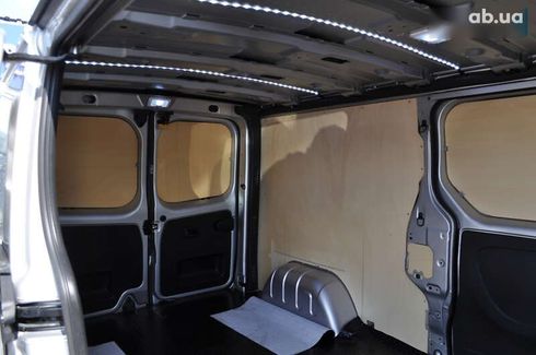 Renault Trafic 2020 - фото 23