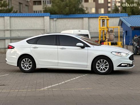 Ford Fusion 2016 белый - фото 14