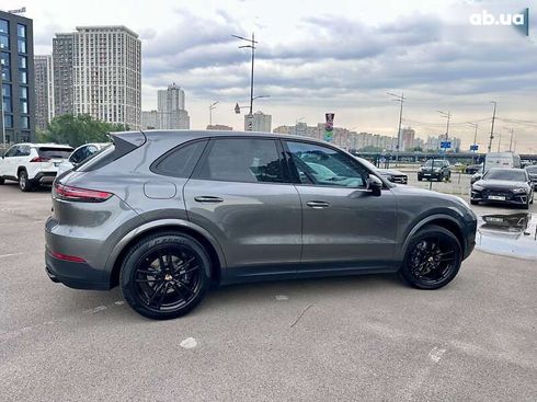 Porsche Cayenne 2019 - фото 6