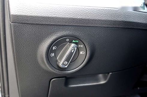 Skoda Superb 2019 - фото 26