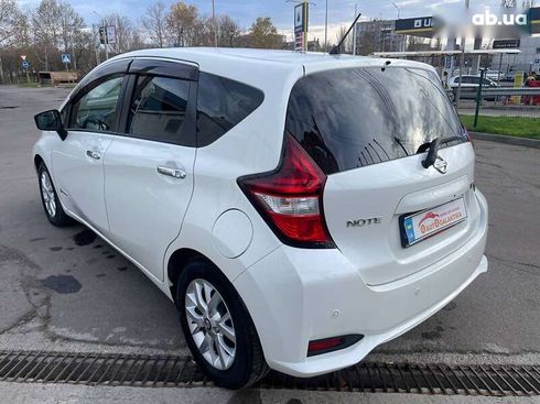 Nissan Note 2018 - фото 4