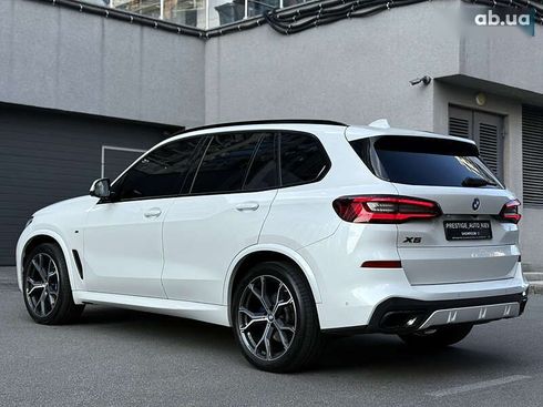BMW X5 2021 - фото 26