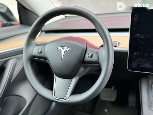 Tesla Model 3 2021 - фото 20
