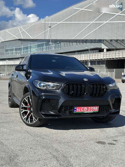 BMW X6 M 2022 - фото 18