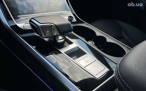 Audi Q8 2020 - фото 30