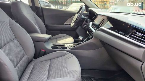Kia Niro 2019 - фото 13