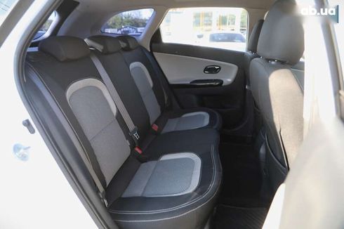 Kia Cee'd 2013 - фото 9