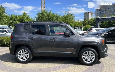 Jeep Renegade 2017 - фото 8