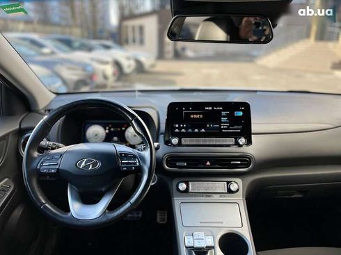 Hyundai Kona Electric 2021 - фото 22