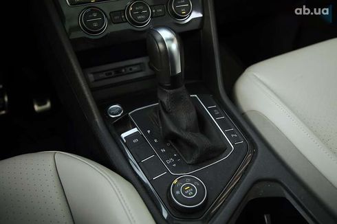 Volkswagen Tiguan 2020 - фото 17