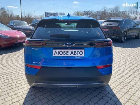 Chevrolet Bolt 2022 - фото 6