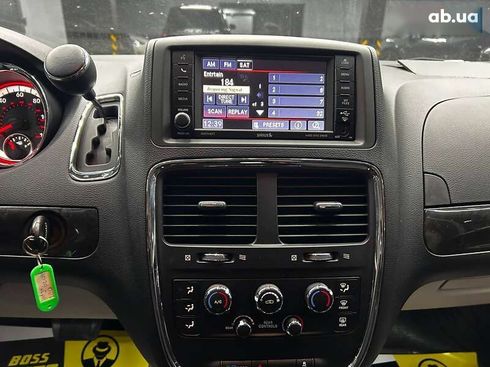 Dodge grand caravan 2017 - фото 15