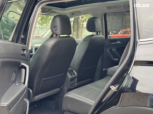 Volkswagen Tiguan 2017 черный - фото 15