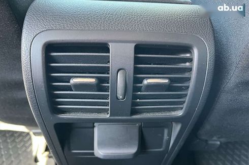 Volkswagen Passat 2012 - фото 21