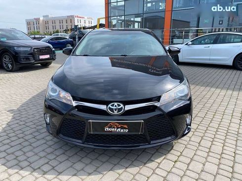 Toyota Camry 2015 - фото 2