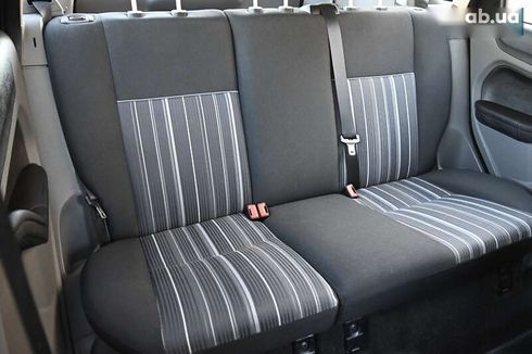 Ford Focus 2009 - фото 27