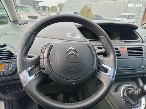 Citroёn C4 Picasso 2012 белый - фото 24