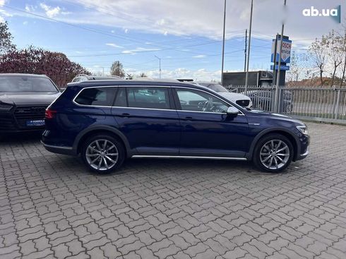 Volkswagen passat alltrack 2017 - фото 2