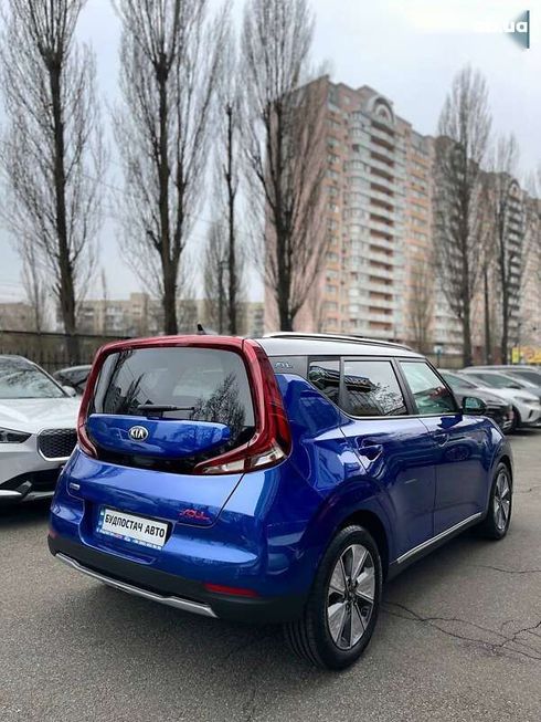 Kia Soul EV 2020 - фото 12