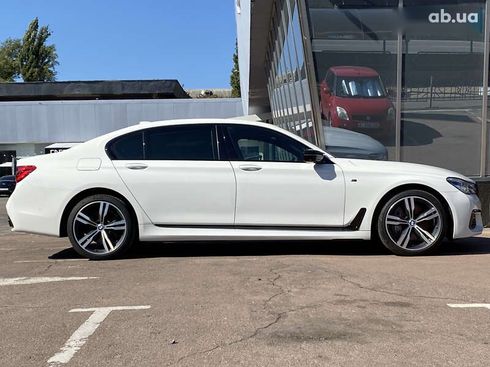 BMW 7 серия 2016 - фото 7