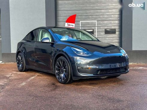 Tesla Model Y 2024 - фото 11