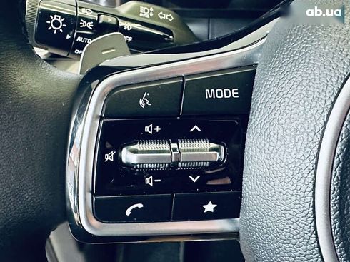 Kia Carnival 2021 - фото 29
