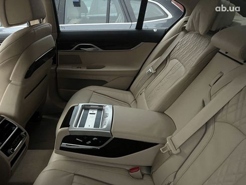 BMW 7 серия 2022 - фото 11