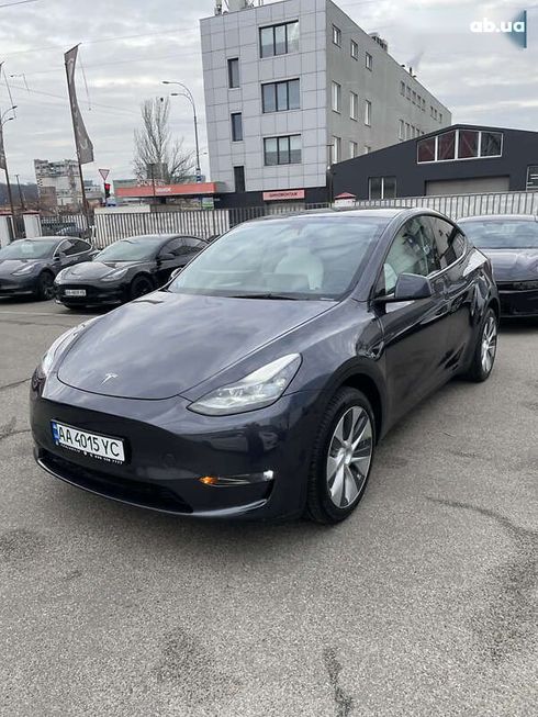 Tesla Model Y 2024 - фото 14