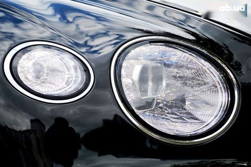 Bentley Continental GT 2019 - фото 13