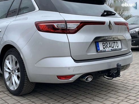 Renault Megane 2018 - фото 20