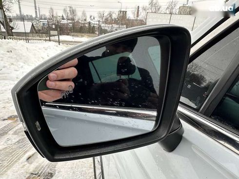 Volkswagen Tiguan 2018 - фото 19