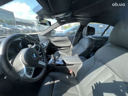BMW 5 серия 2022 - фото 3