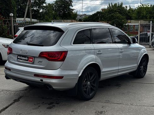 Audi Q7 2010 серый - фото 6