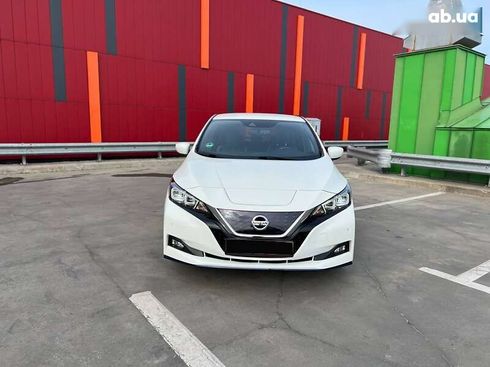 Nissan Leaf 2019 - фото 3