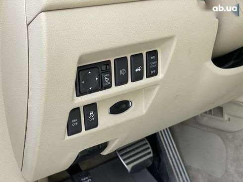 Infiniti QX70 2016 - фото 25