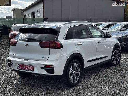 Kia Niro 2020 - фото 11