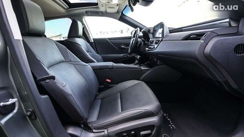 Lexus ES 2022 - фото 6