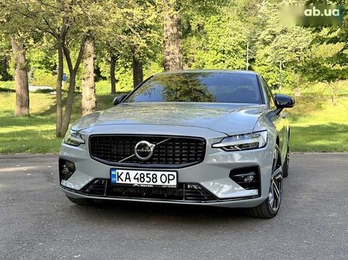 Volvo S60 2024 - фото 5