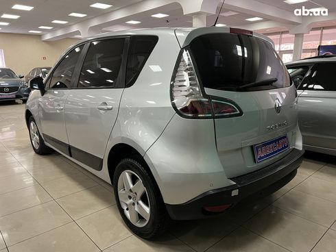 Renault Scenic 2012 серебристый - фото 10