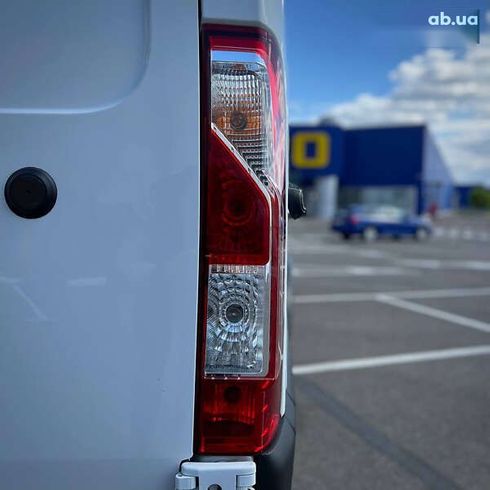 Renault Master 2015 - фото 13