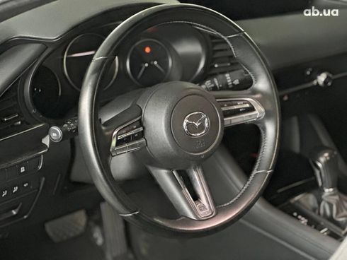 Mazda 3 2019 белый - фото 17