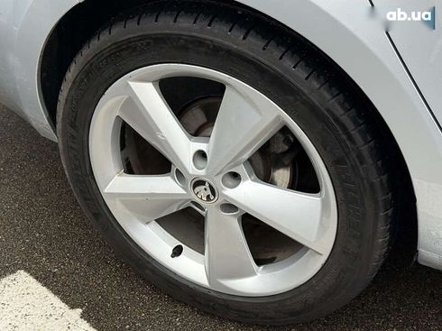 Skoda Octavia 2019 - фото 6