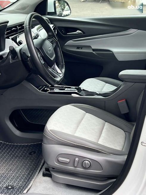 Chevrolet Bolt 2023 - фото 20