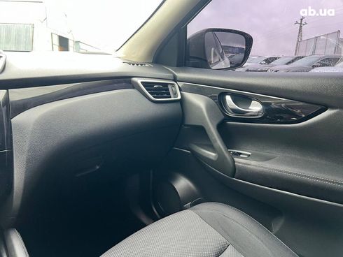 Nissan Qashqai 2017 белый - фото 32