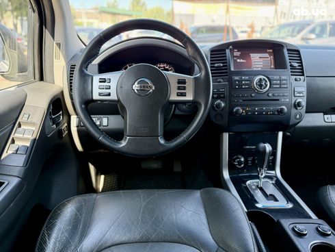 Nissan Pathfinder 2013 серый - фото 12