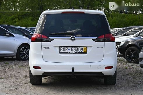 Opel Zafira 2014 - фото 13