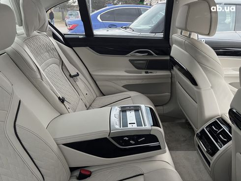 BMW 7 серия 2022 - фото 22