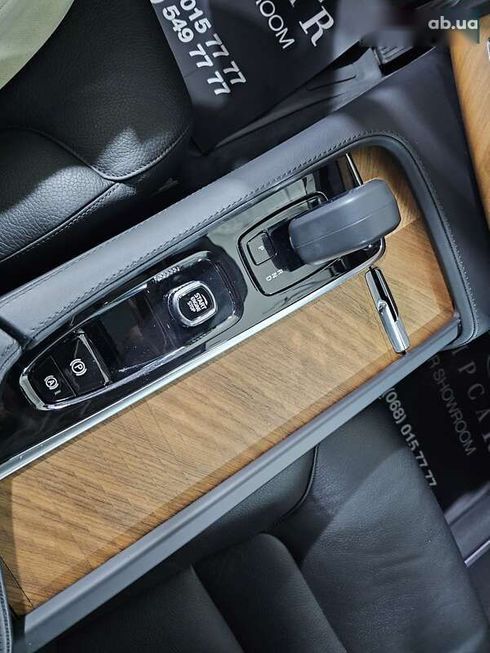 Volvo XC90 2022 - фото 28