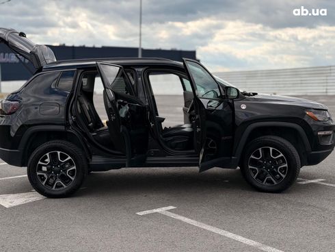 Jeep Compass 2019 черный - фото 34